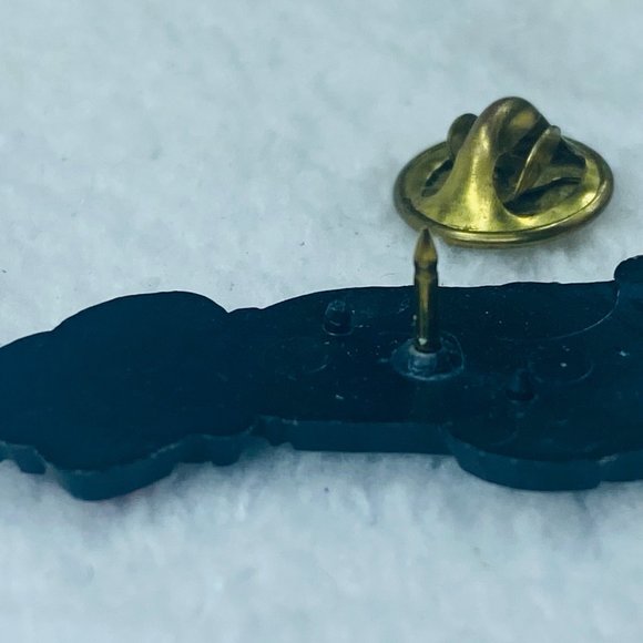 Firehouse Dalmation Dog Fire Hat Tie Tack Lapel Pin Jewelry Brooch Plastic - Picture 8 of 10